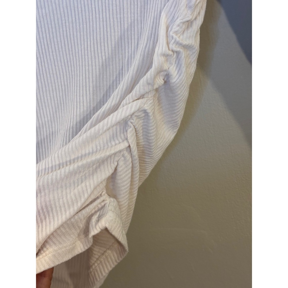 ALO Yoga White Ribbed Long Sleeve T Shirt M Ruched Sides - Picture 4 of 5